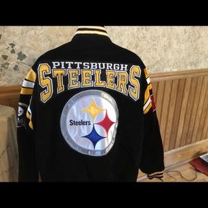 Men’s large NFL Pittsburg Steelers suede jacket